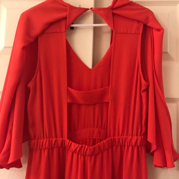 Elegant red dress with pockets - Picture 4 of 5